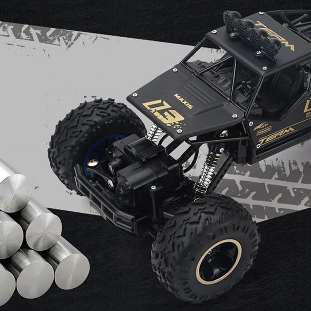 Auto radiocomandata 4x4 da arrampicata in lega