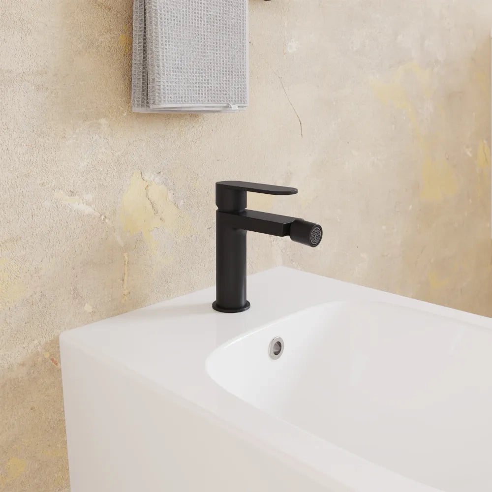 Set miscelatori lavabo 13cm bidet miscelatore esterno vasca nero opaco | Margot