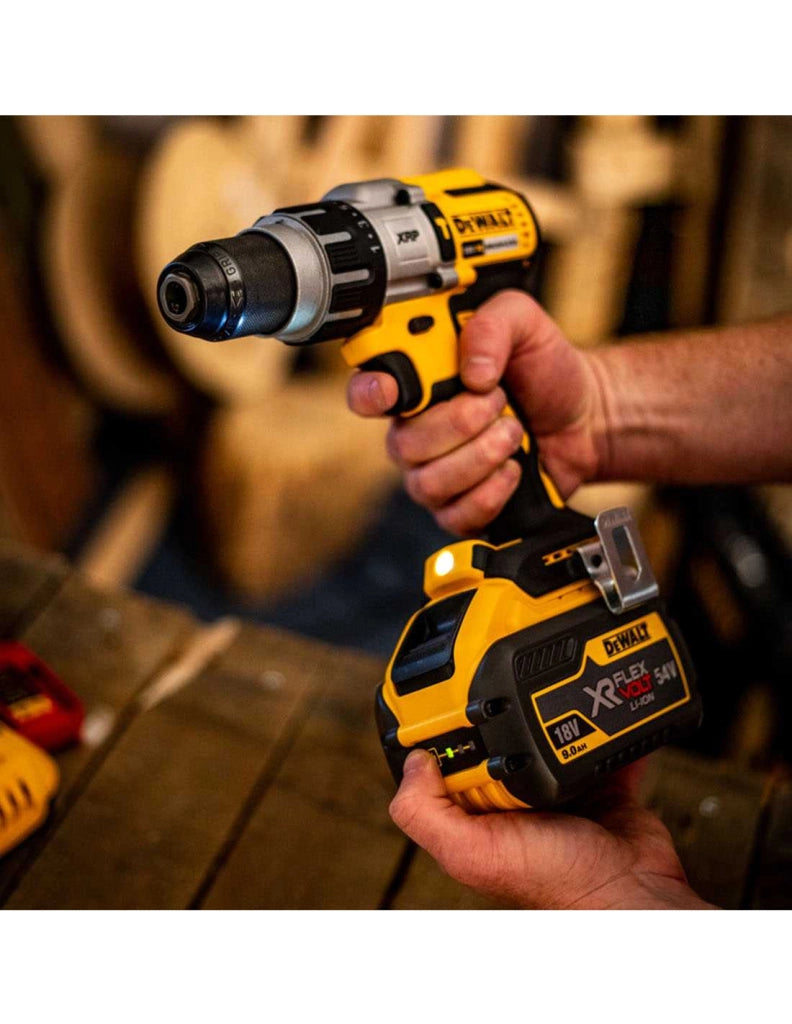 DeWALT Kit DWK601 (DCD996 + DCH273 + DCG405 + DCF887 + DCS334 + DCS570 + 3 x 5,0 Ah + DCB115 + Caddy 3en1)