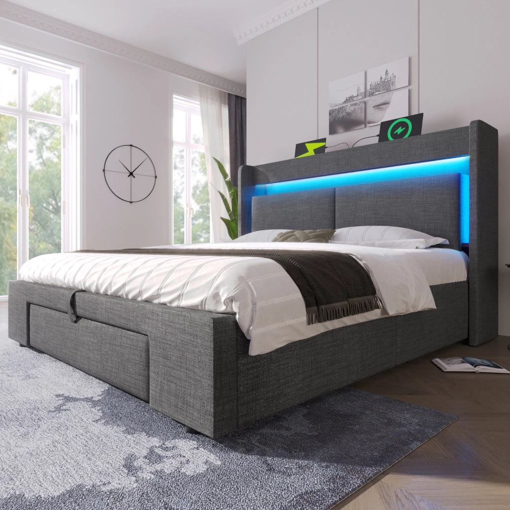 Letto Matrimoniale 180x200 cm Imbottito in Lino Grigio con Contenitore Idraulico; Testiera Portaoggetti; LED; USB e Cassetto