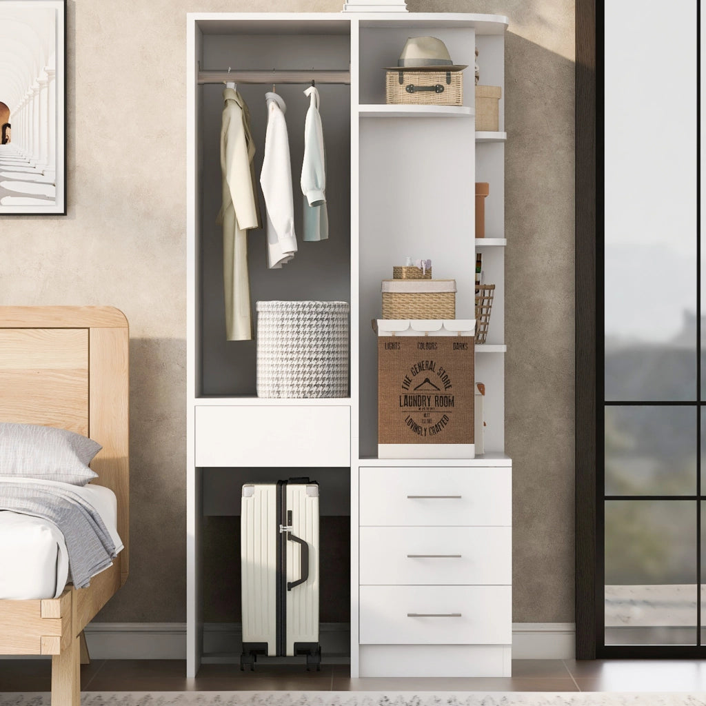 Armadio bianco 70×55×175 cm con ripiani multipli e ampio vano appendiabiti