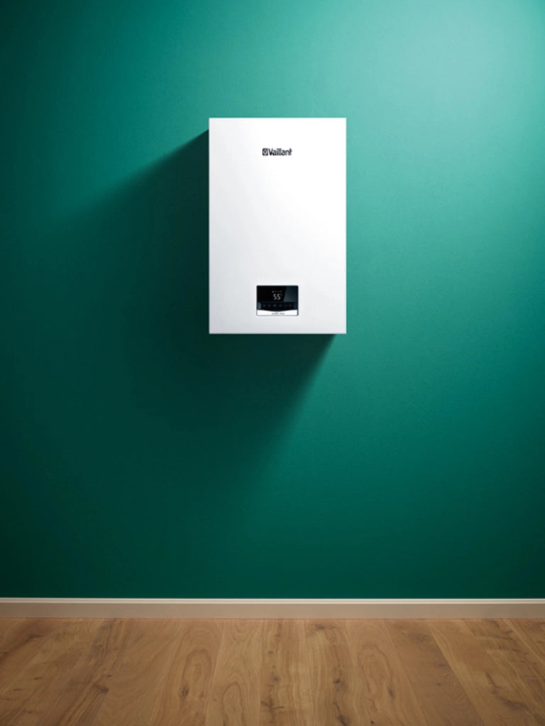 Caldaia a Condensazione Vaillant ecoTEC Intro 28 kW VMW 24/28 AS/2-1 Metano/Gpl con Kit Scarico Fumi