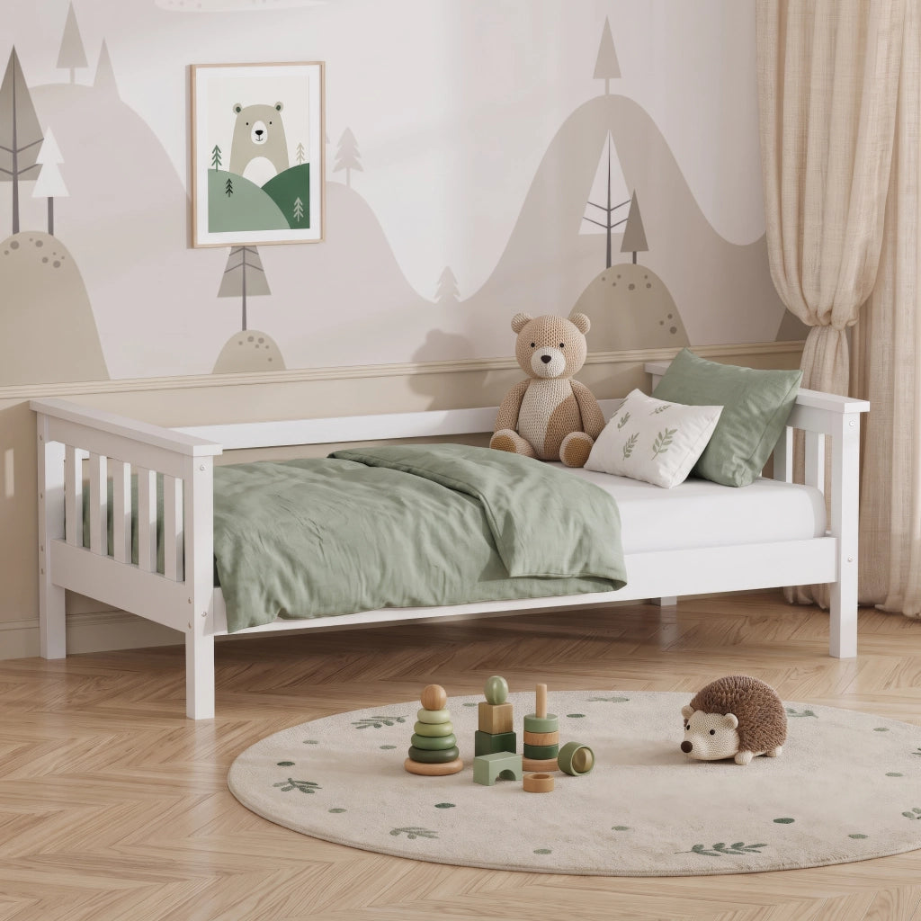 Letto per Cameretta Nuuk in Legno di Pino con Barre Protettive 70x140 cm Bianco [en.casa]