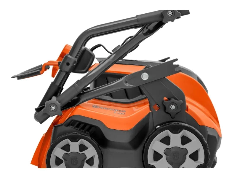 Arieggiatore a Batteria Husqvarna S138i (Solo Corpo Macchina)