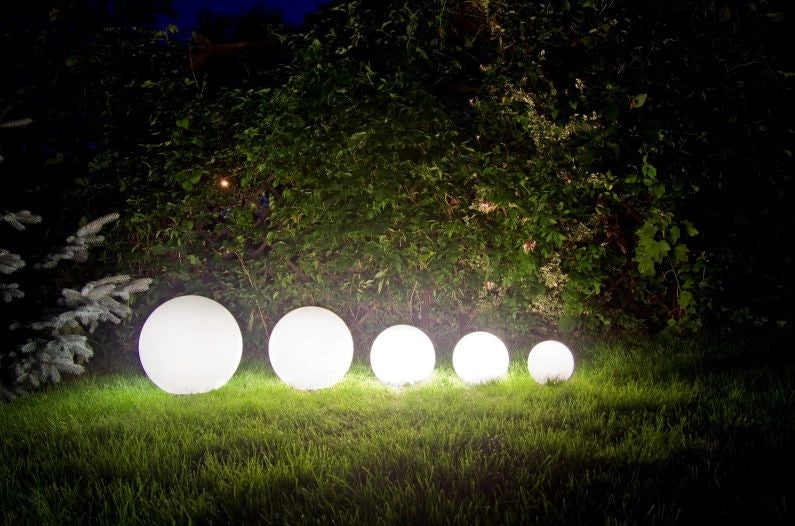Lampada sfera da giardino bianca 50cm E27 IP44 SU-MA