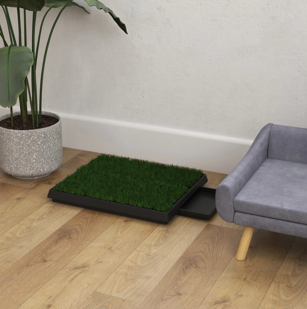 Toilette per cuccioli in erba artificiale 63 x 51 x 6 cm verde da interno