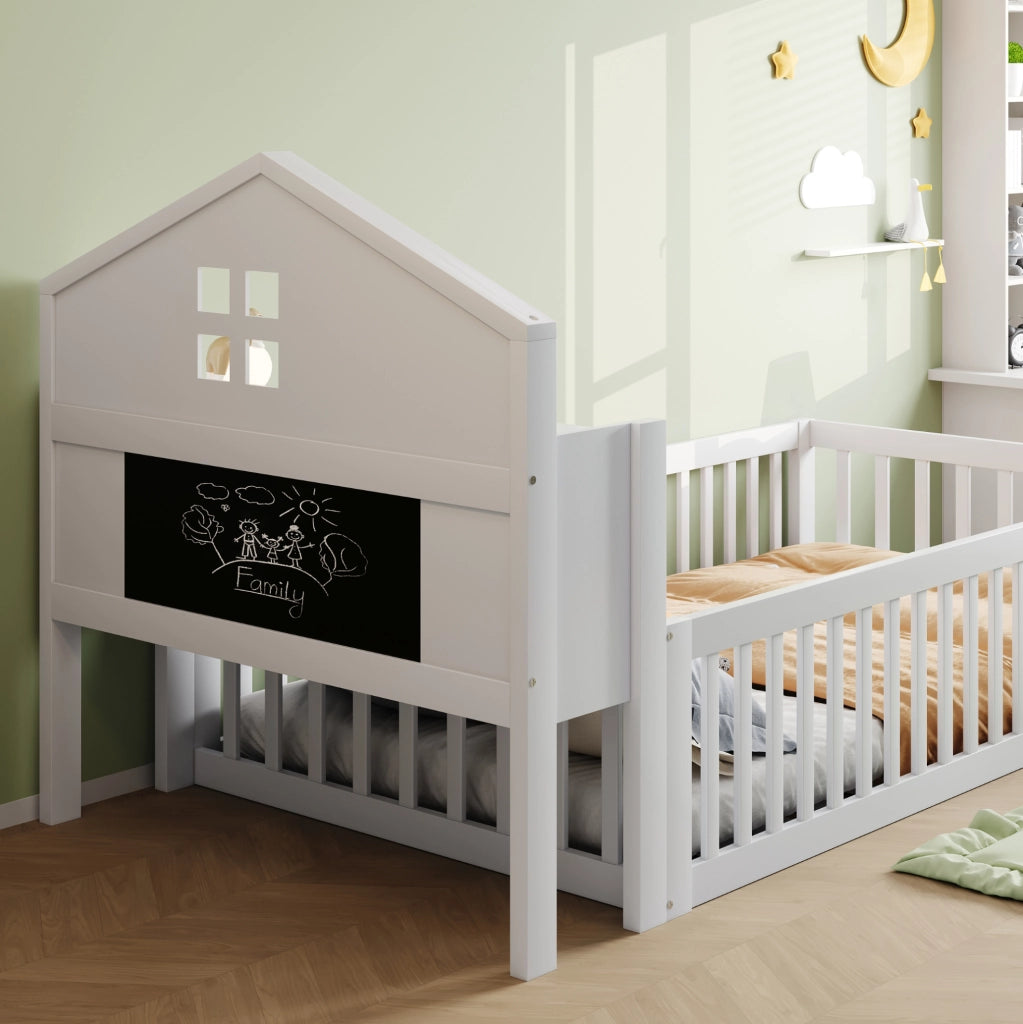 Letto per bambini 90x200 cm a casetta con lavagna, ripiani e barriera bianco