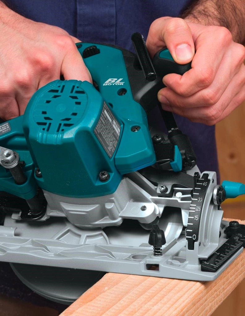 Sega Circolare MAKITA DHS680Z (Solo corpo)