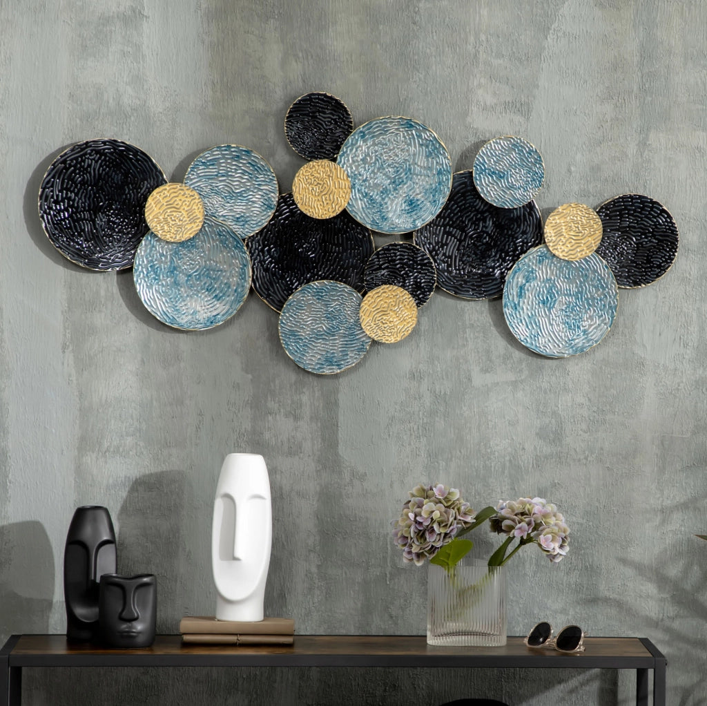 Decorazione da parete 3D ULEVR 121x53 cm in ferro, cerchi ondulati dipinti oro, blu e nero