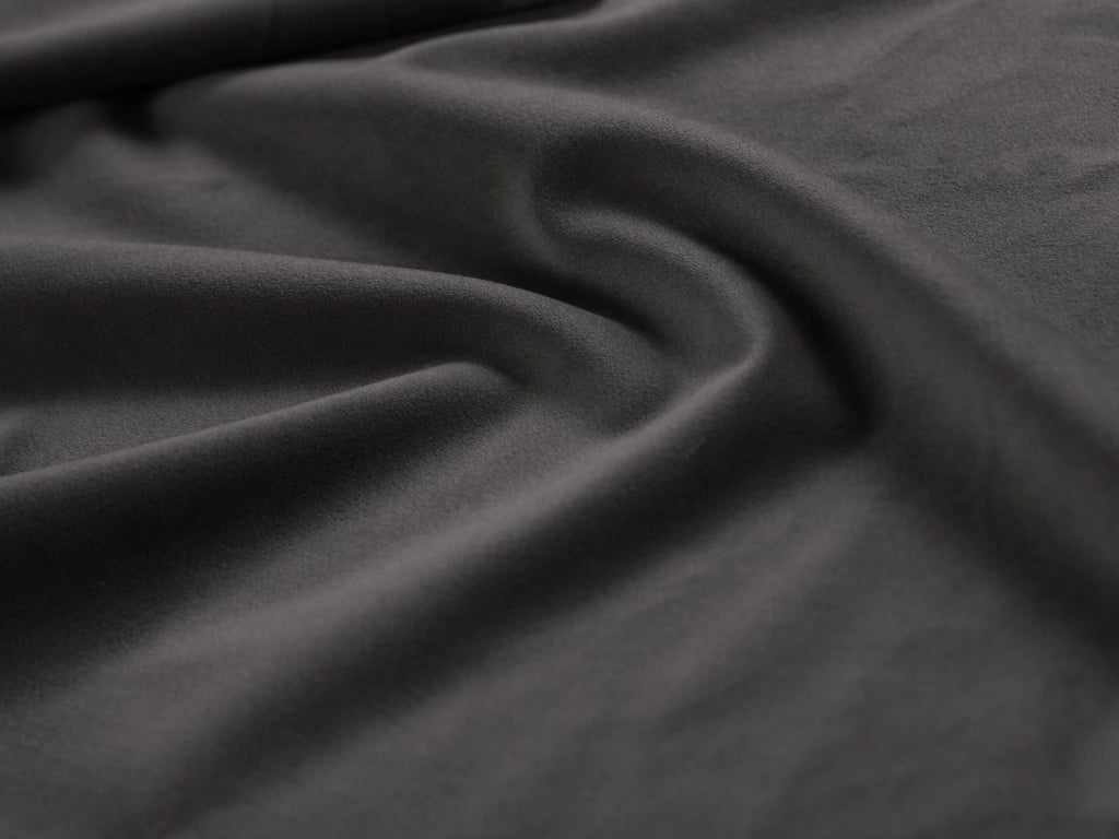 Cosmopolitan Design - Poltrona "Vienna" in velluto grigio scuro 