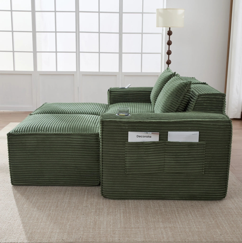 Divano modulare 2 posti con pouf, porta bicchieri e tasche laterali, verde