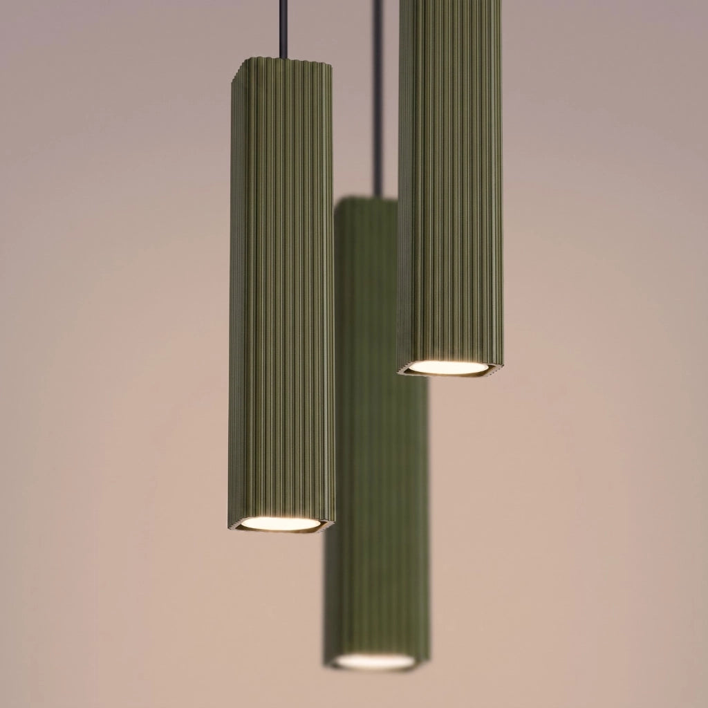 Lampada a sospensione RAYO 3P verde oliva