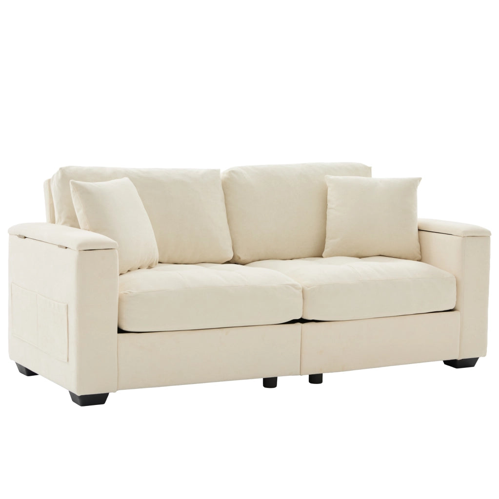 Divano 2 posti beige con vani nei braccioli e tasche laterali; rivestimento in ciniglia e 2 cuscini