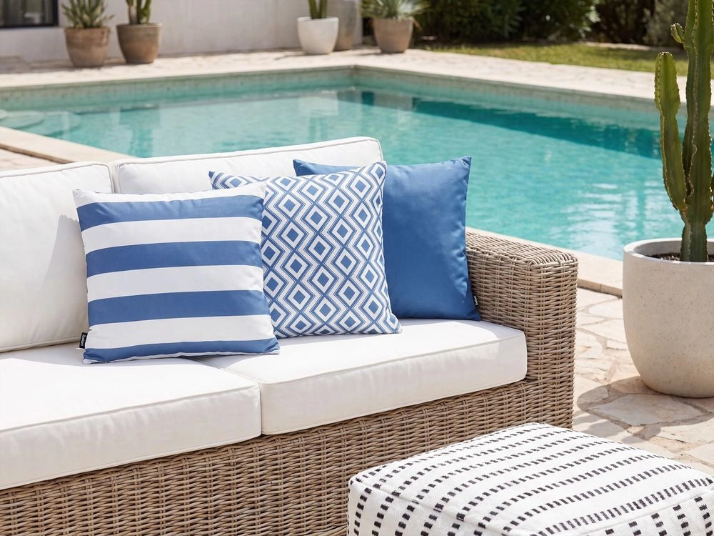 Set di 3 cuscini da esterno bianchi e azzurro chiaro in poliestere per giardino