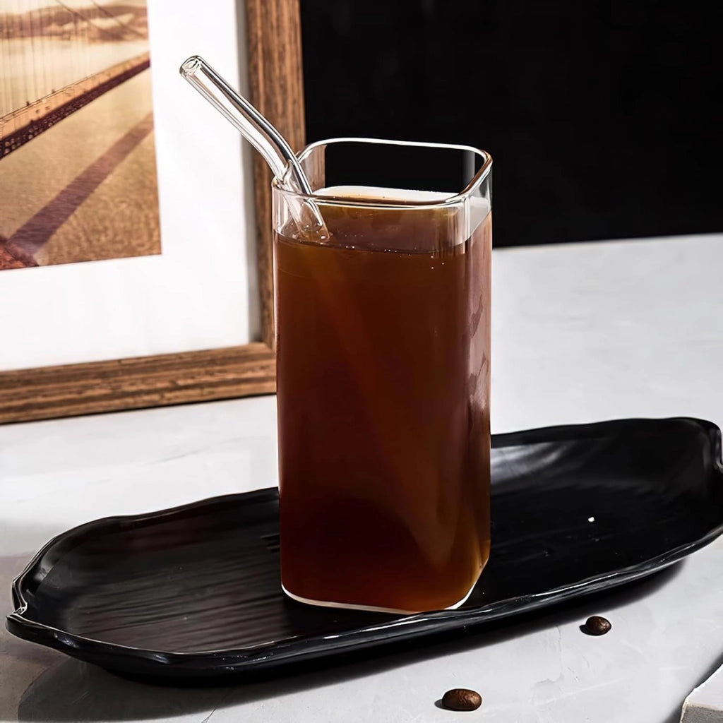 Set di 4 bicchieri da cocktail, capacità 400 ml, design elegante e sottile