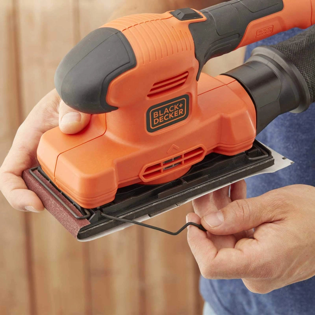 Levigatrice Orbitale B e D BEW220 Qs Black e Decker