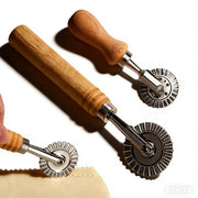 Ruota per tagliare dolci, 1 pezzo, 10 x 2 x 1 cm