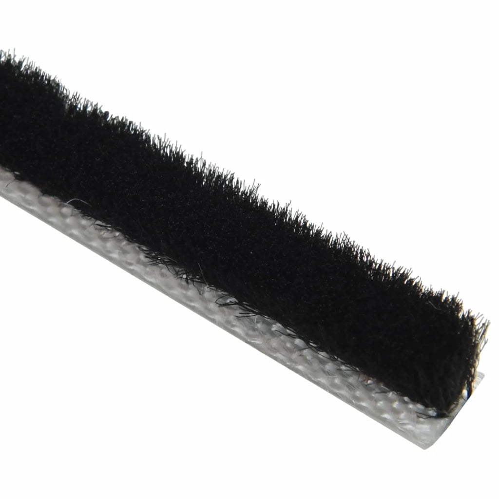 Guarnizione a spazzola autoadesiva 5 m PP Nero 42045072
