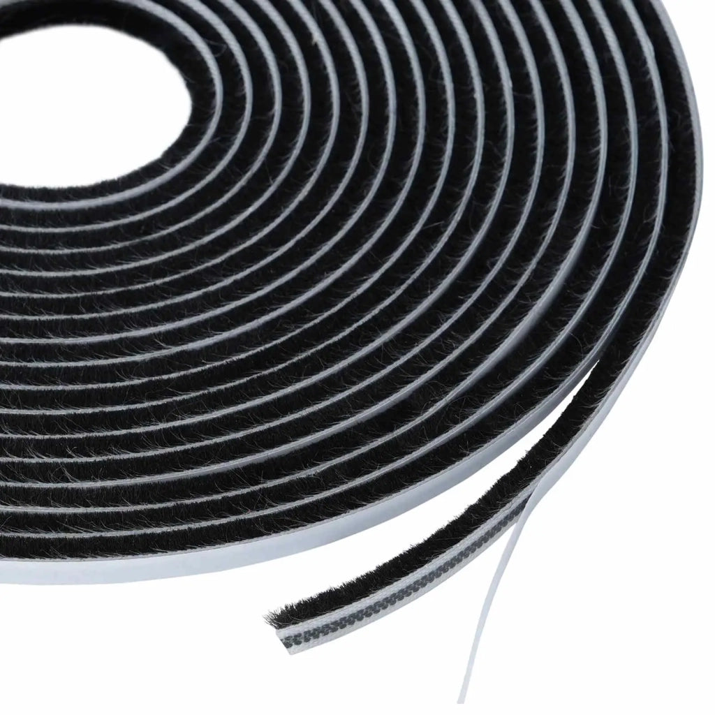 Guarnizione a spazzola autoadesiva 5 m PP Nero 42045060