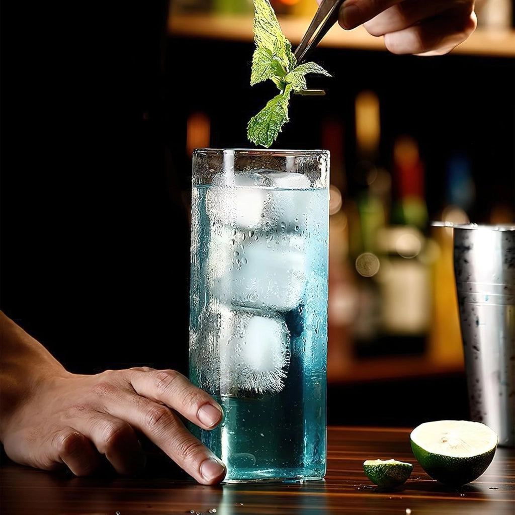 Set di 4 bicchieri da cocktail, capacità 400 ml, design elegante e sottile