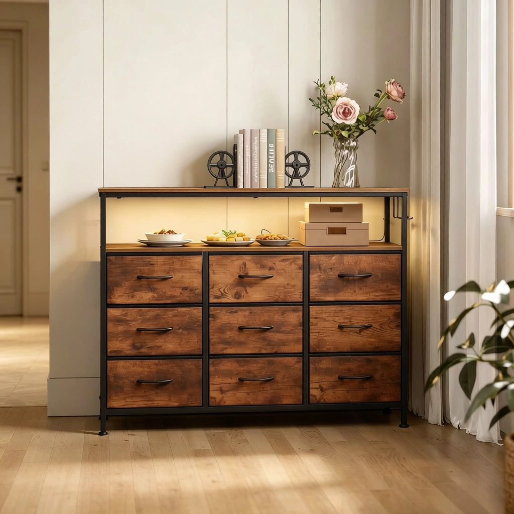Mobile contenitore con 9 cassetti 2 ripiani presa multipla LED 110 × 85 × 30 cm marrone rustico e nero