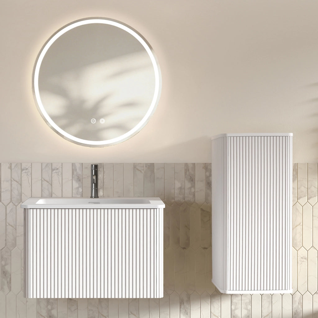 Mobile bagno sospeso con lavabo specchio LED e colonna laterale in vetro MDF compensato e solid surface bianco