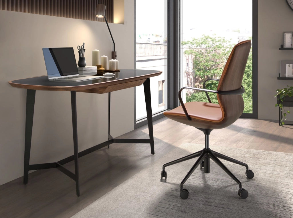Sedia girevole da ufficio in similpelle marrone