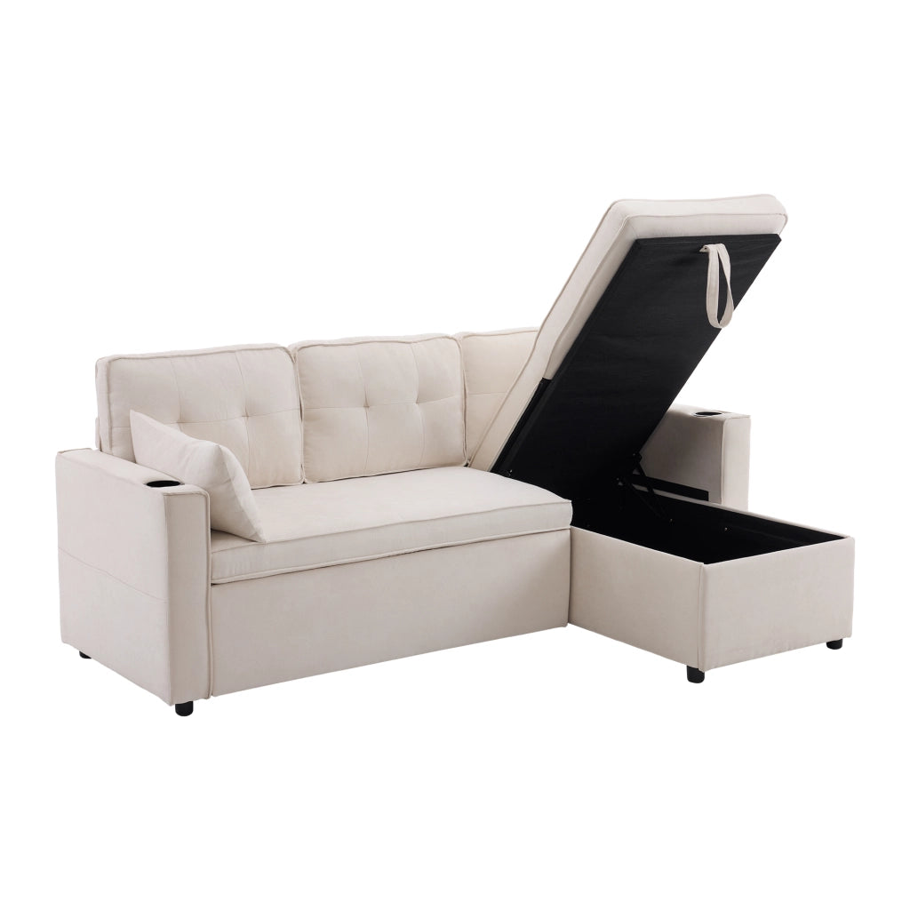 Divano letto angolare beige con contenitore, portabicchieri e cuscini decorativi