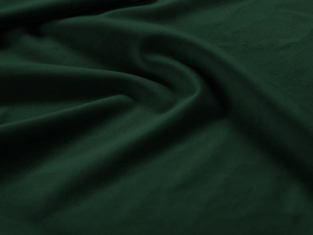 Cosmopolitan Design - Poltrona "Bali" in velluto verde bottiglia 
