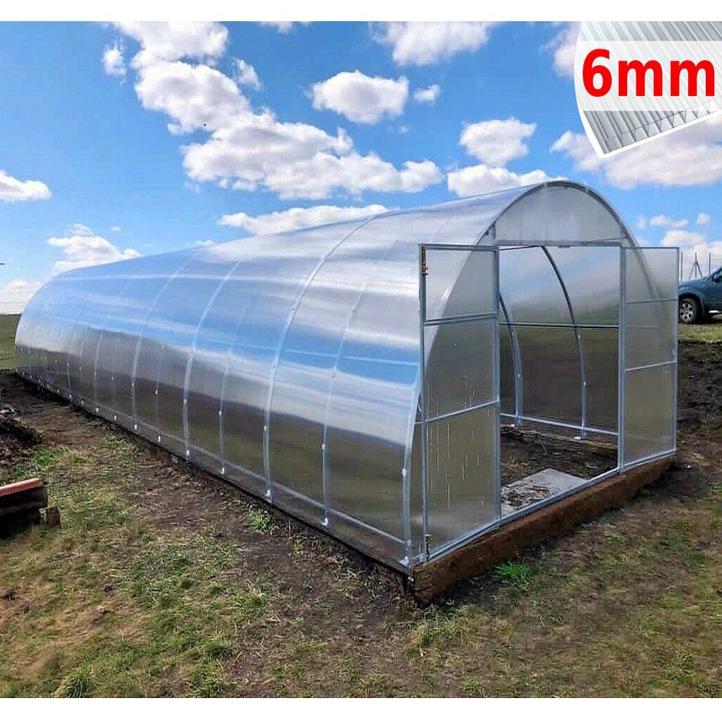 Serra ComPRO 4x8m con copertura policarbonato alveolare 6mm