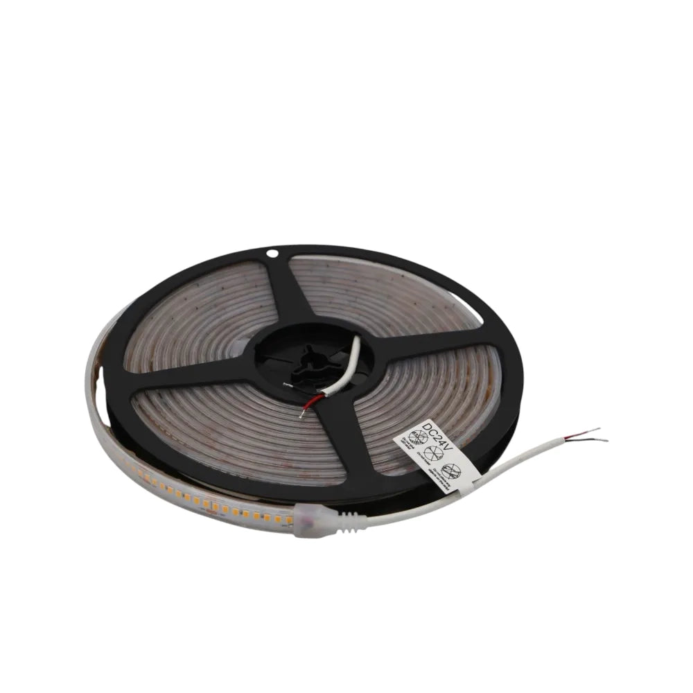 Striscia LED SMD 24V 224LED/m 5m tagliabile ogni 3,5cm 23W/m luce calda 2700K IP67